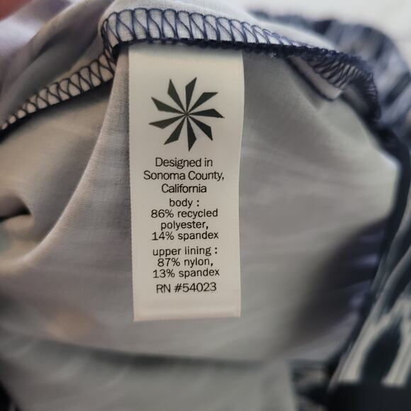 Athleta Size 8 Navy and White Ikat Strapless Anywhere Mini Dress Geometric - Picture 8 of 9